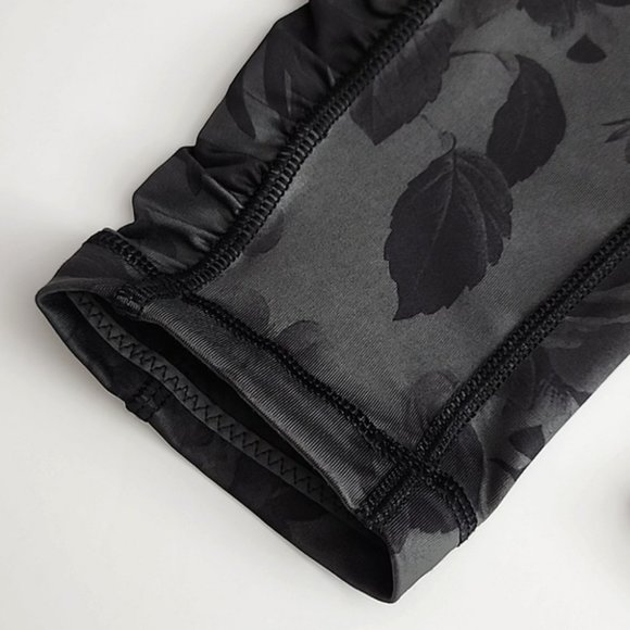 Lululemon Speed Tight Brisk Bloom Black Soot Floral Luxtreme Leggings 28" Size 8 - Picture 8 of 16